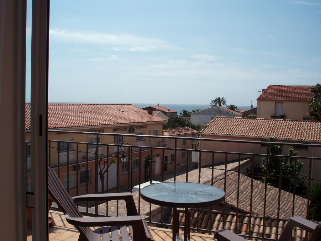 Hotel De Thau Meze Exterior photo